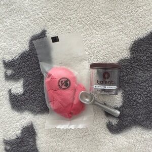 Zuru mini brands real mini verse